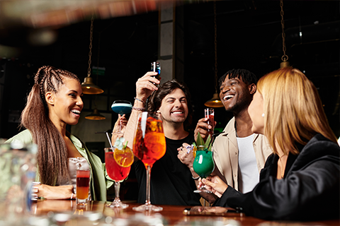 Food & Drinks